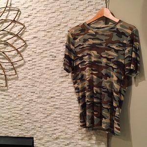 Camo-Print Mesh T-shirt